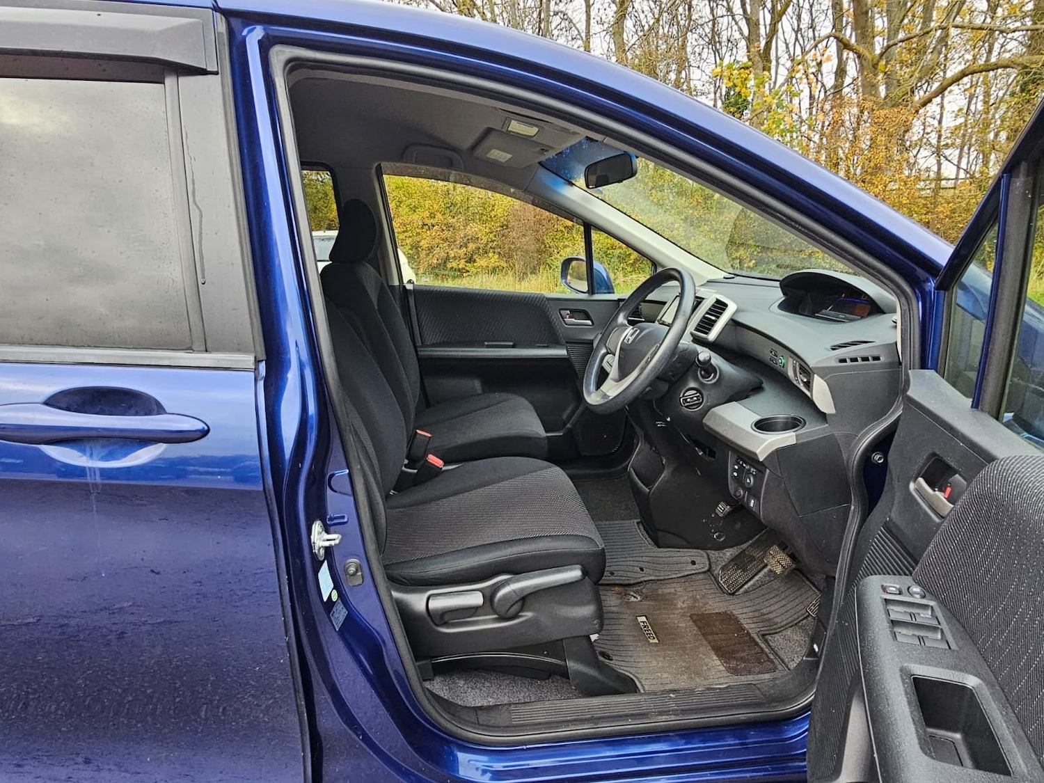 Used Honda Freed for sale - 76504743: Photo 9