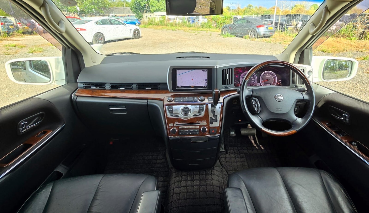 Used Nissan Elgrand 2008 for sale - 76091123: Photo 22