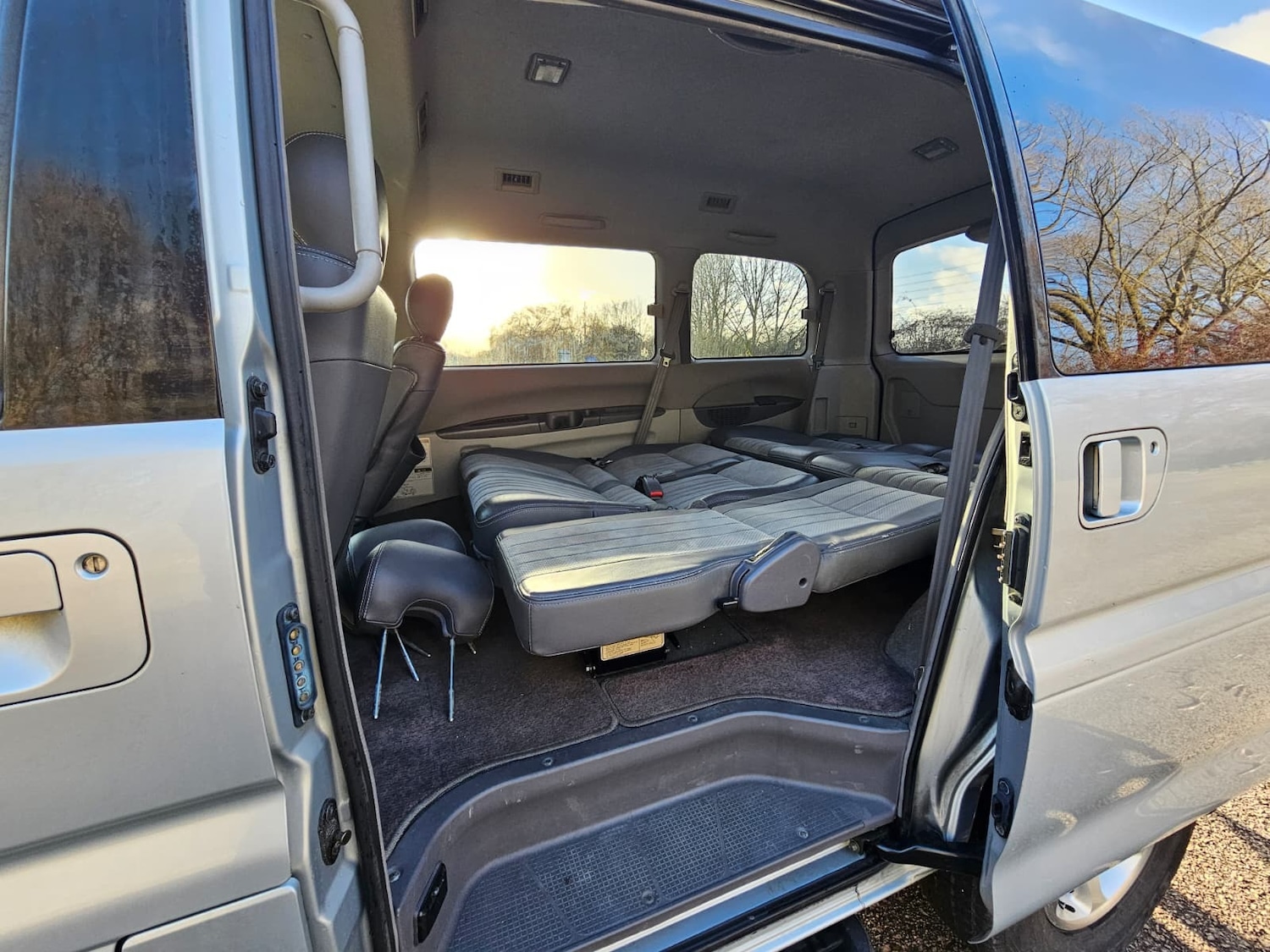 Used Mitsubishi Delica for sale - 76893079: Photo 13