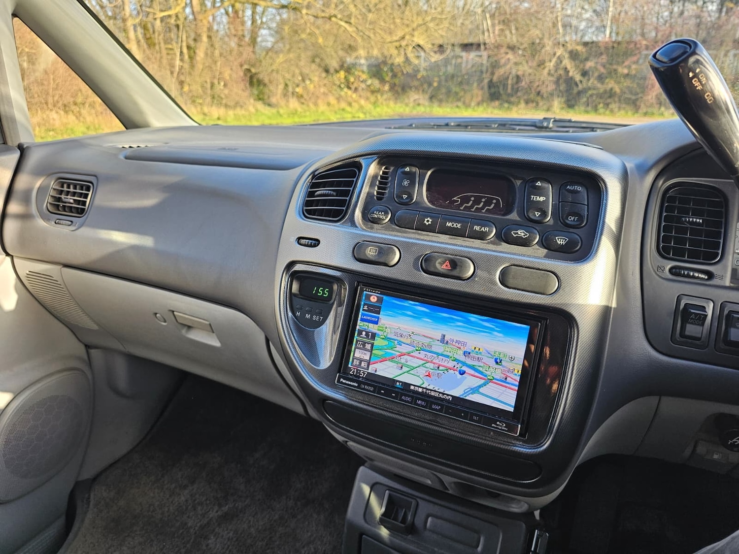 Used Mitsubishi Delica for sale - 76893079: Photo 31