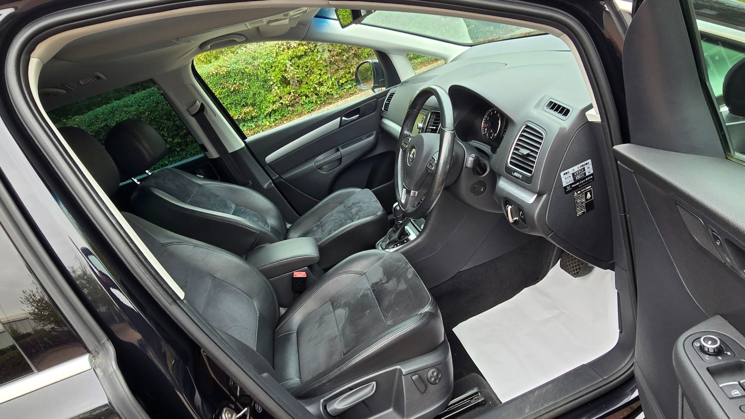Used Volkswagen Sharan 2013 for sale - 76311437: Photo 10