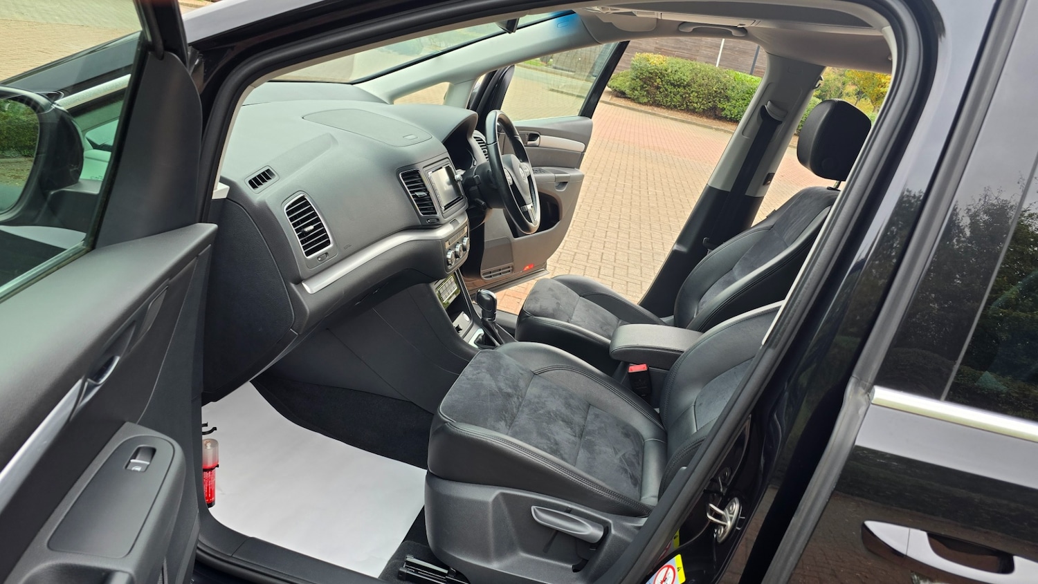Used Volkswagen Sharan 2013 for sale - 76311437: Photo 12
