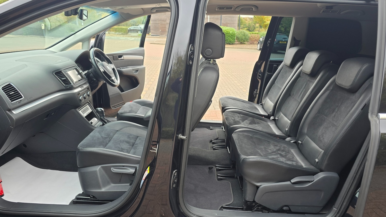 Used Volkswagen Sharan 2013 for sale - 76311437: Photo 13