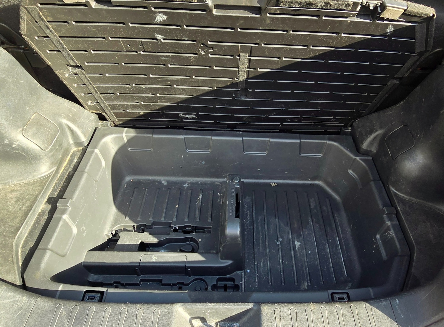 Vehicle 27
