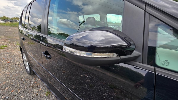 Used Volkswagen Touran for sale - 75369636: Photo 34