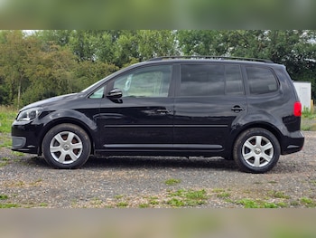 Used Volkswagen Touran 2014 for sale - 75369636: Photo