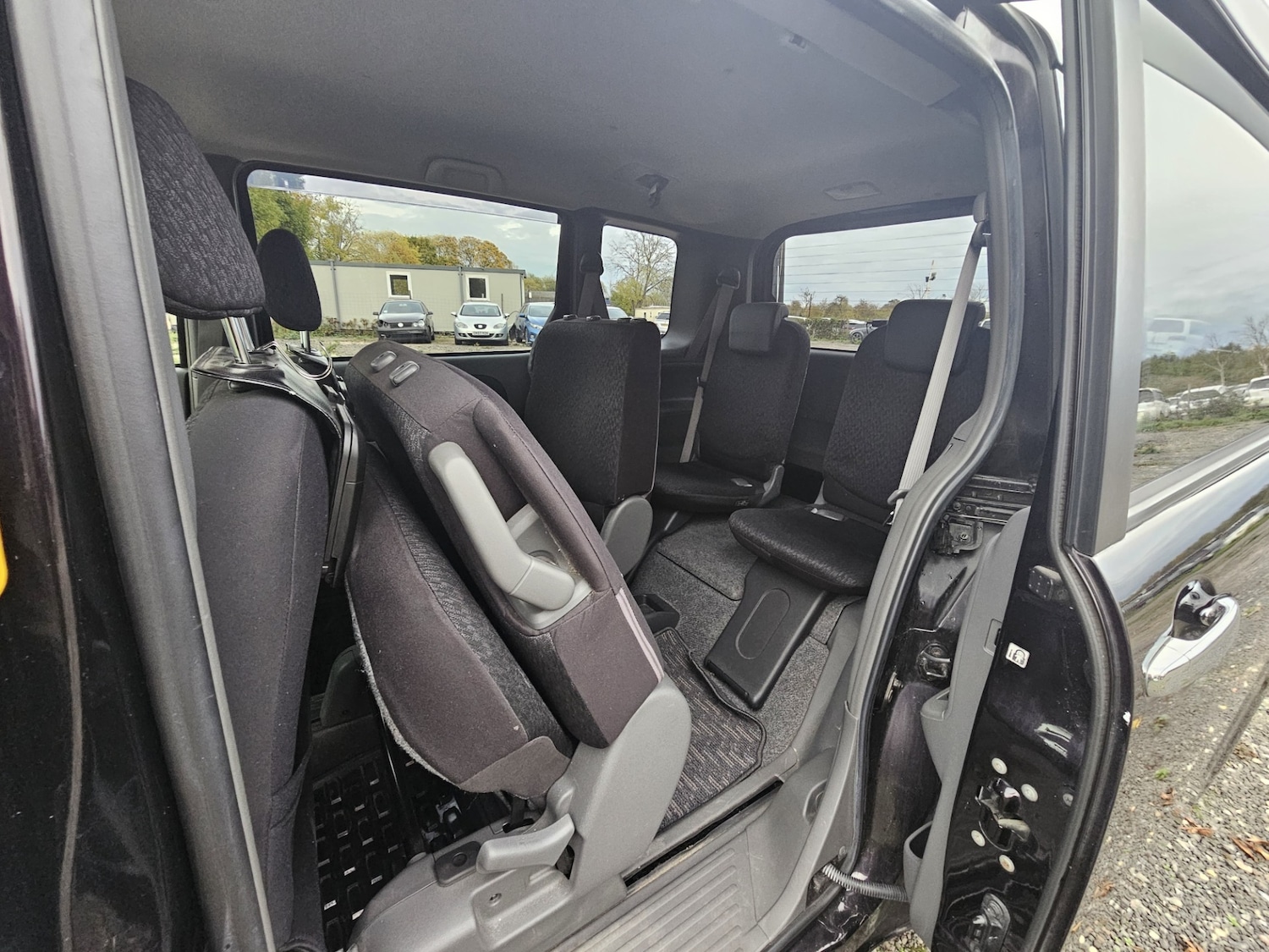 Used Toyota Sienta 2014 for sale - 75333301: Photo 13