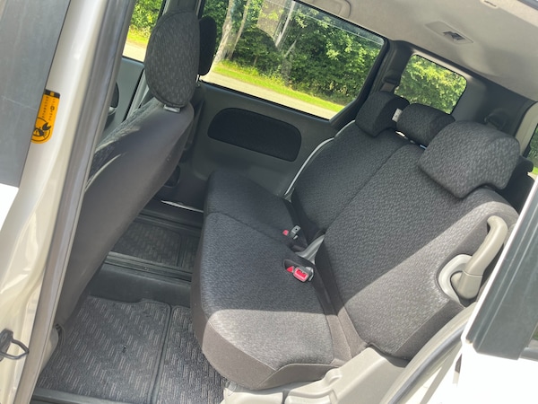 Used Toyota Sienta 2014 for sale - 75333301: Photo 14