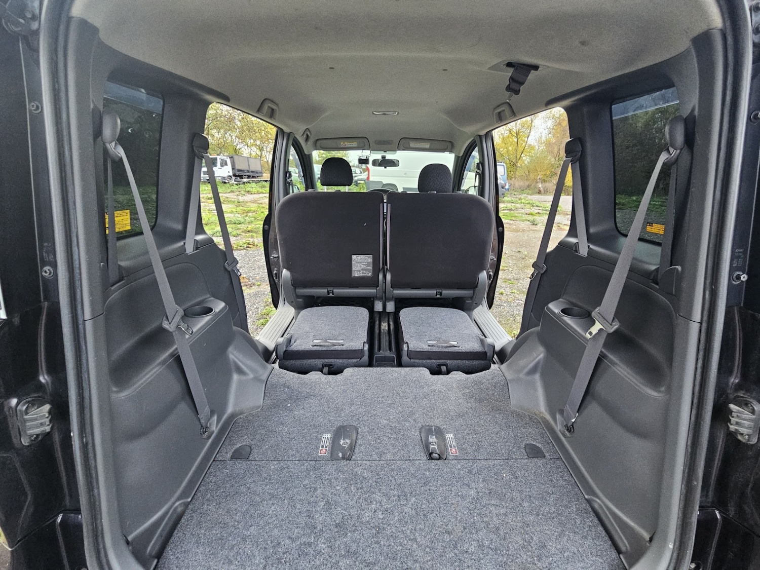 Used Toyota Sienta 2014 for sale - 75333301: Photo 22