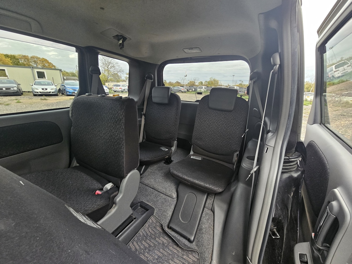 Used Toyota Sienta 2014 for sale - 75333301: Photo 28