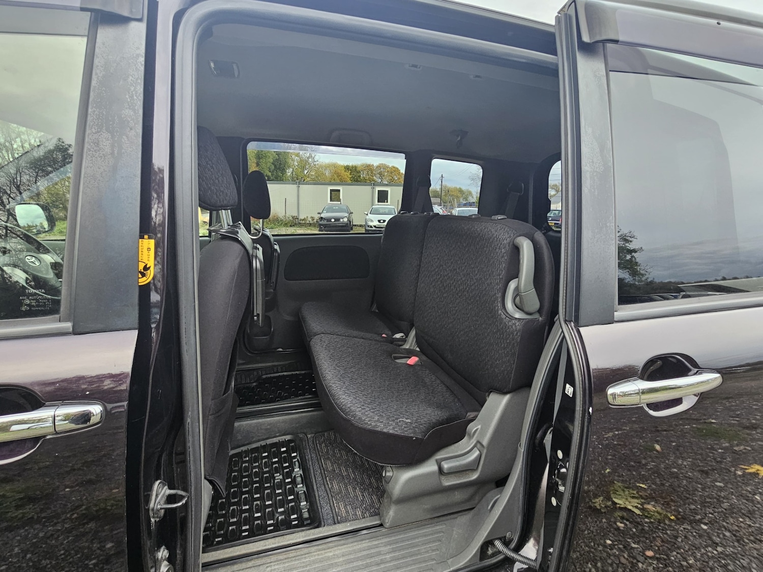 Used Toyota Sienta 2014 for sale - 75333301: Photo 31