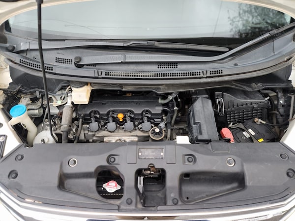 Used Honda Stepwagon 2012 for sale - 76090973: Photo 26