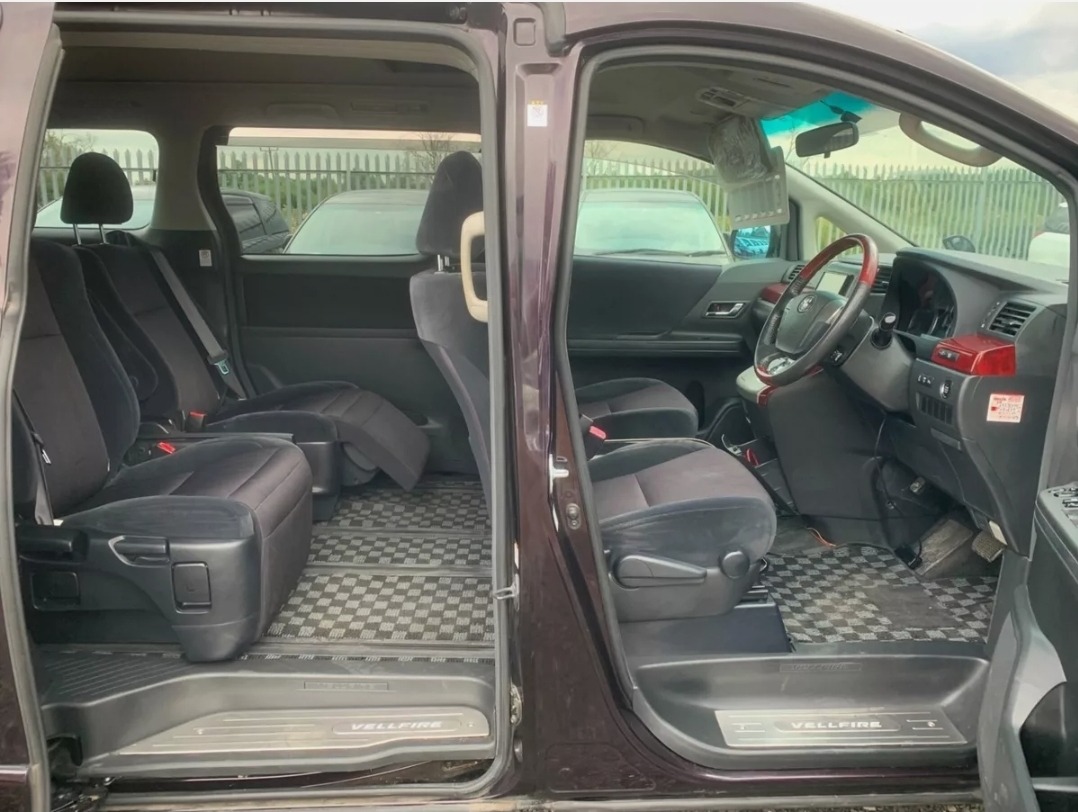 Used Toyota Vellfire for sale - 76036332: Photo 10