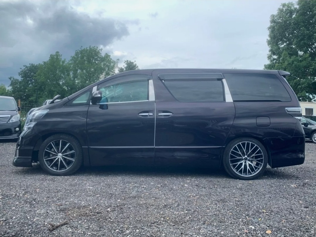 Used Toyota Vellfire for sale - 76036332: Photo 4