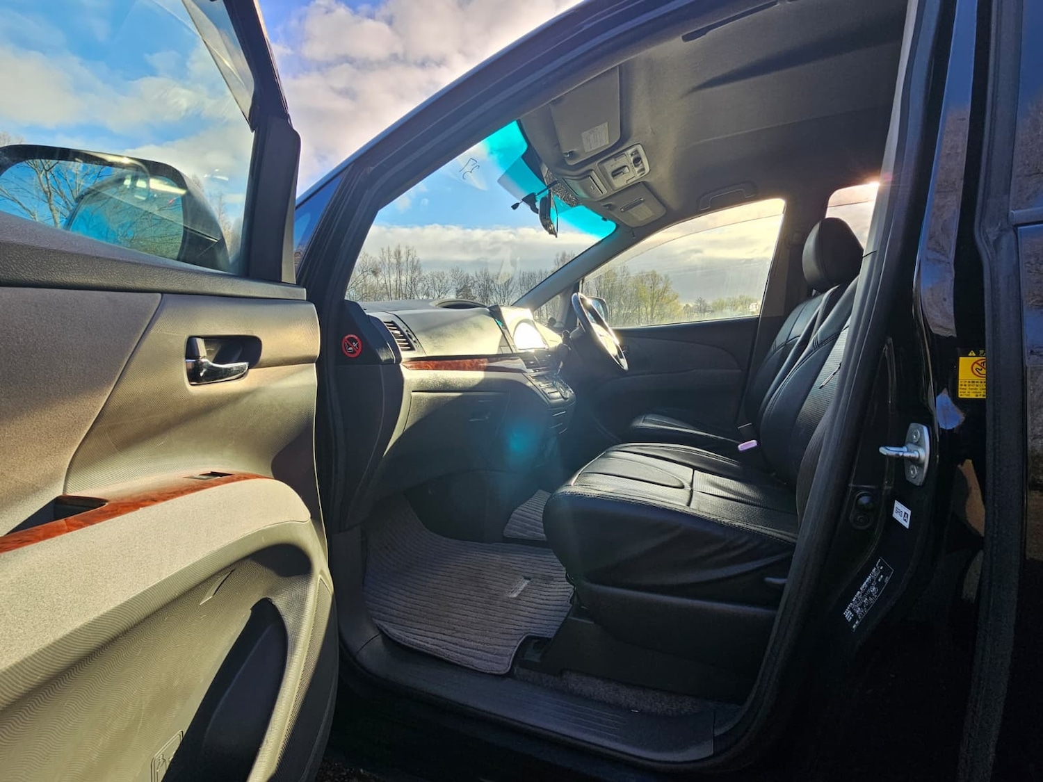 Used Toyota Estima for sale - 76694260: Photo 12