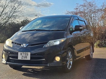 (59) - JDM Import 2.4 8 Seater Automatic CVT MPV 5-Door