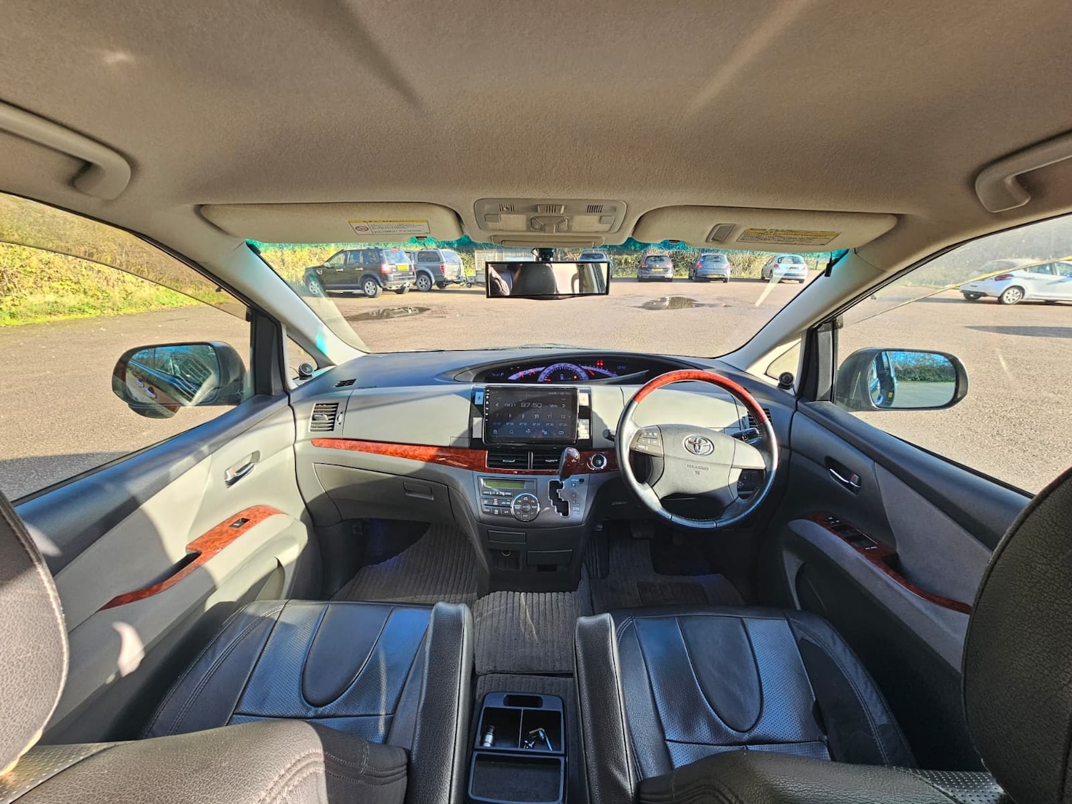 Used Toyota Estima for sale - 76694260: Photo 26