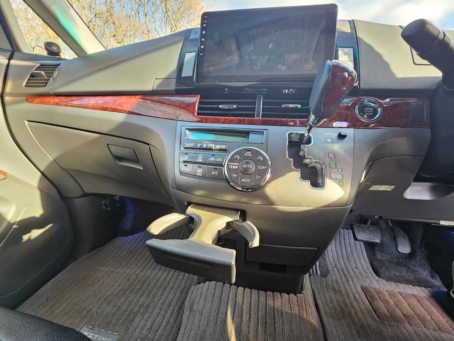 Used Toyota Estima for sale - 76694260: Photo 27