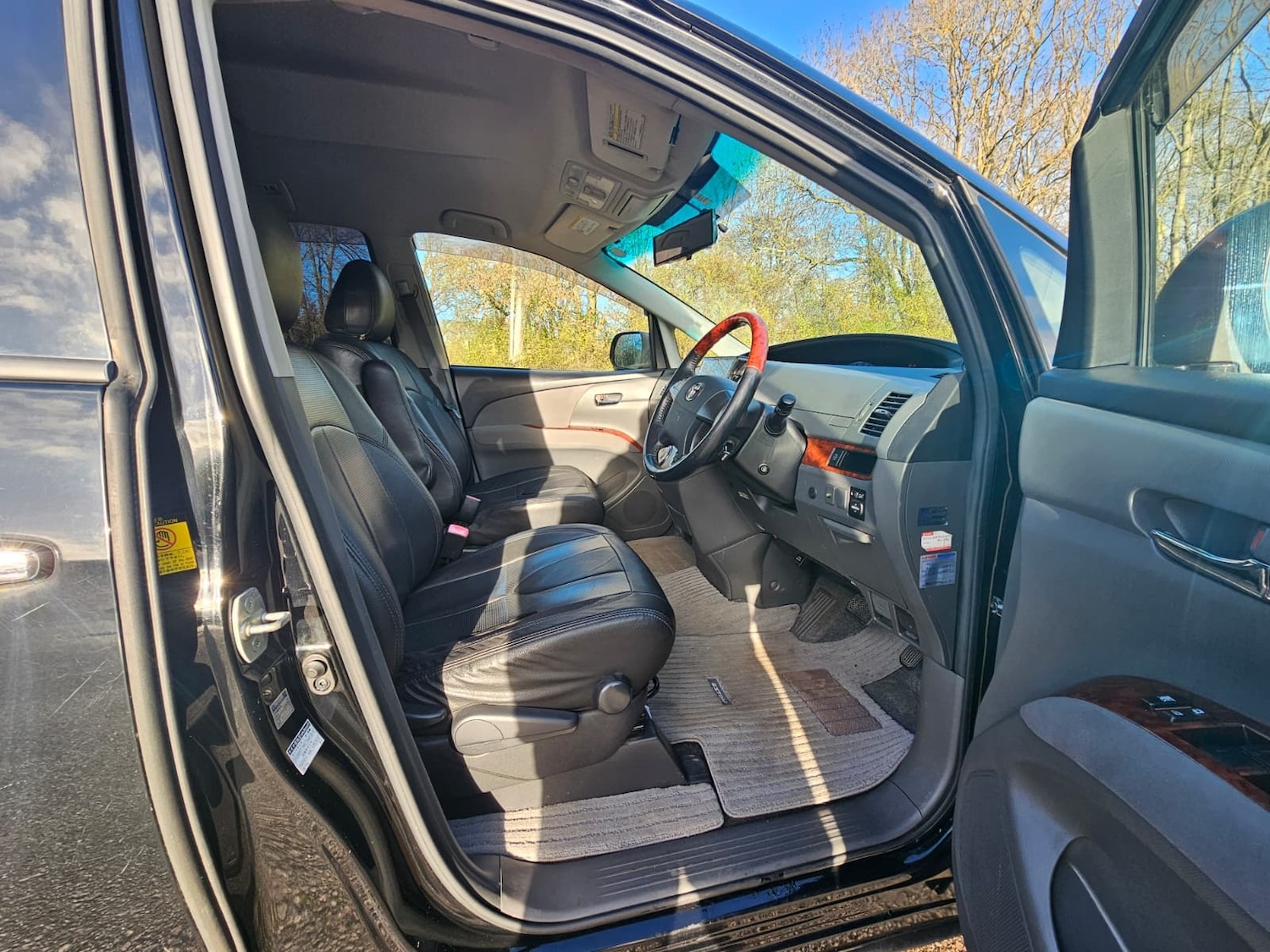 Used Toyota Estima for sale - 76694260: Photo 9