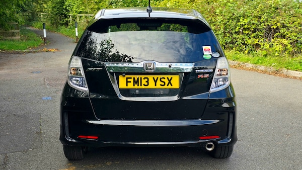 Used Honda Jazz 2013 for sale - 76046845: Photo 16