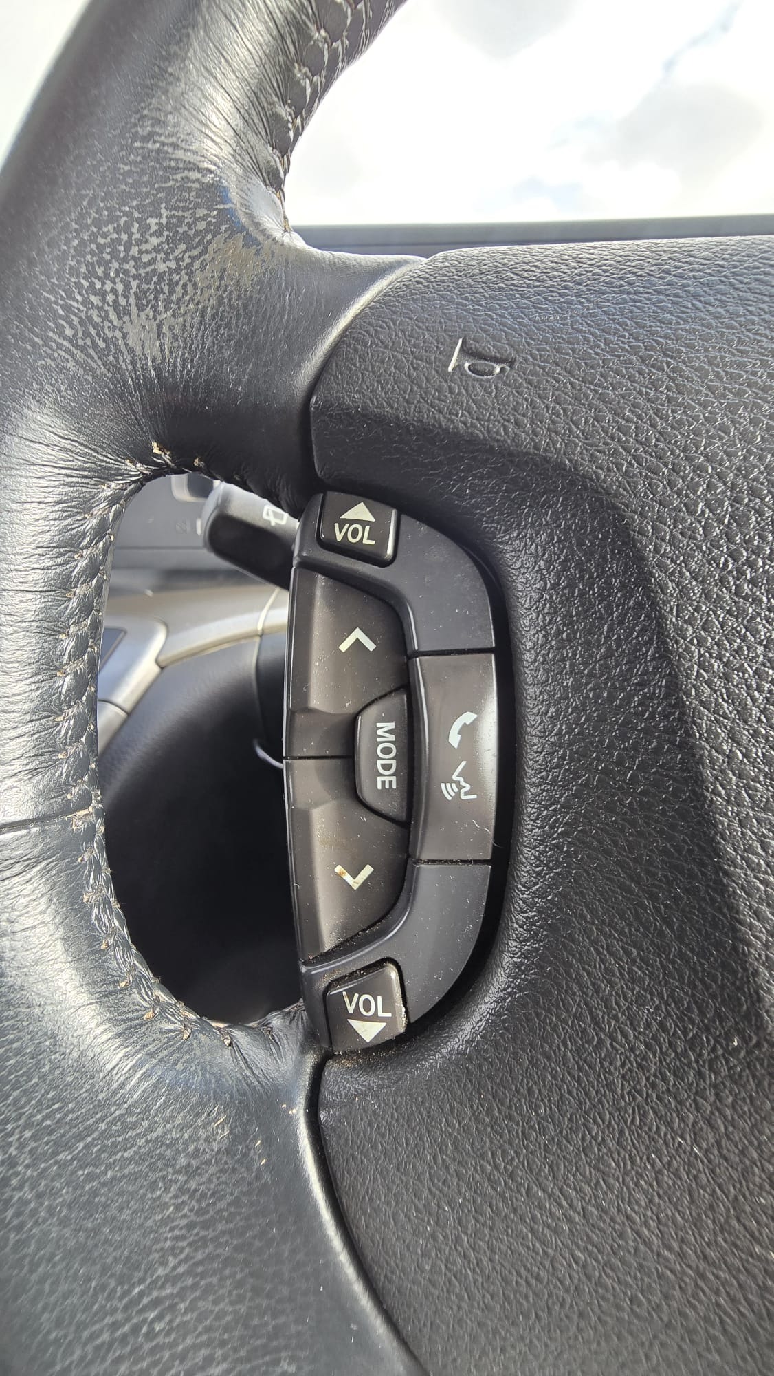 Used Nissan Elgrand for sale - 76232879: Photo 32