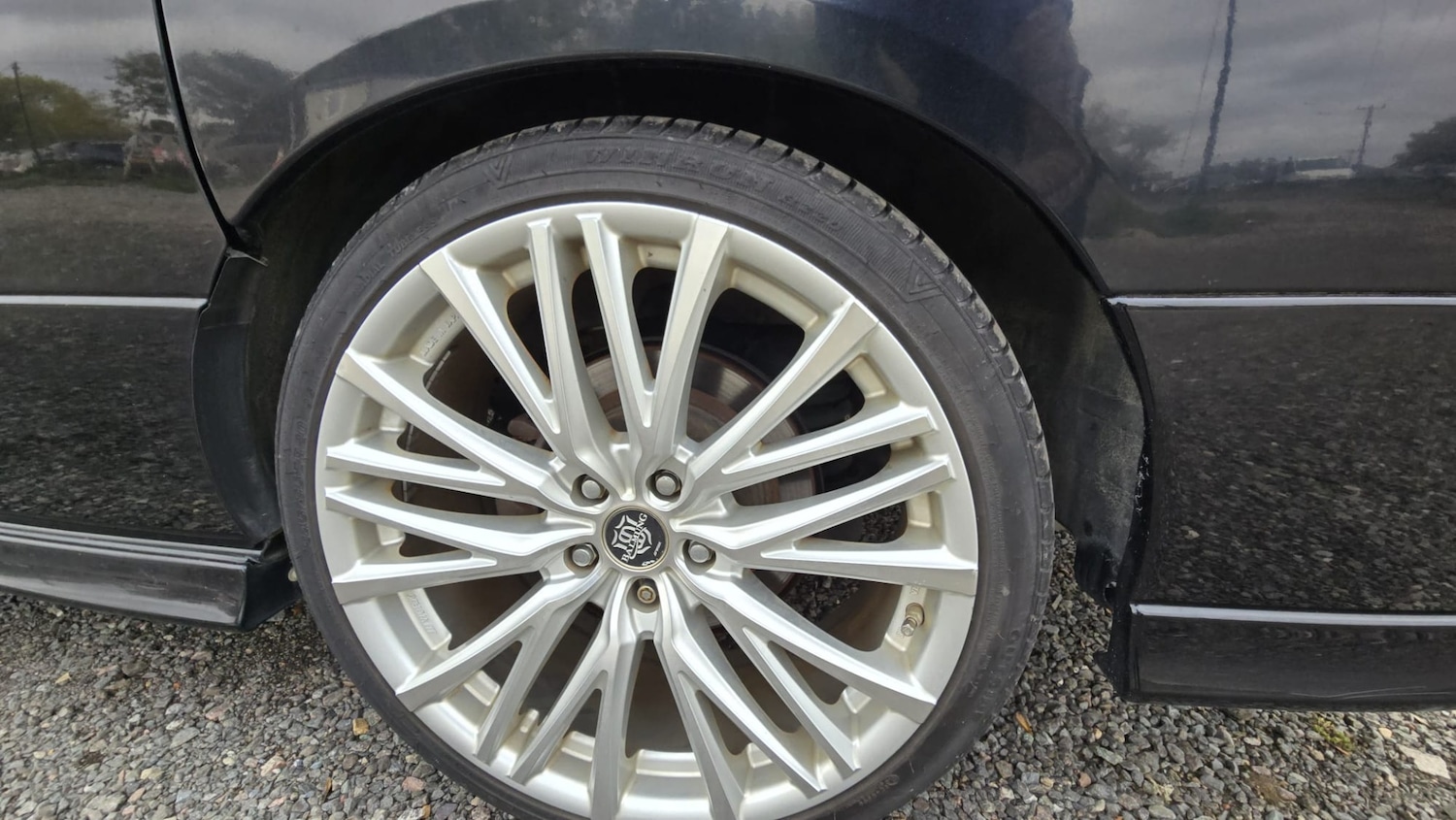 Used Nissan Elgrand for sale - 76232879: Photo 40