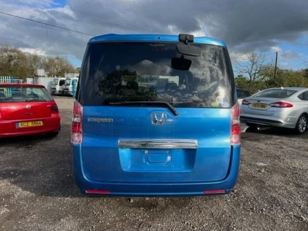 Used Honda Stepwagon for sale - 76035953: Photo 7