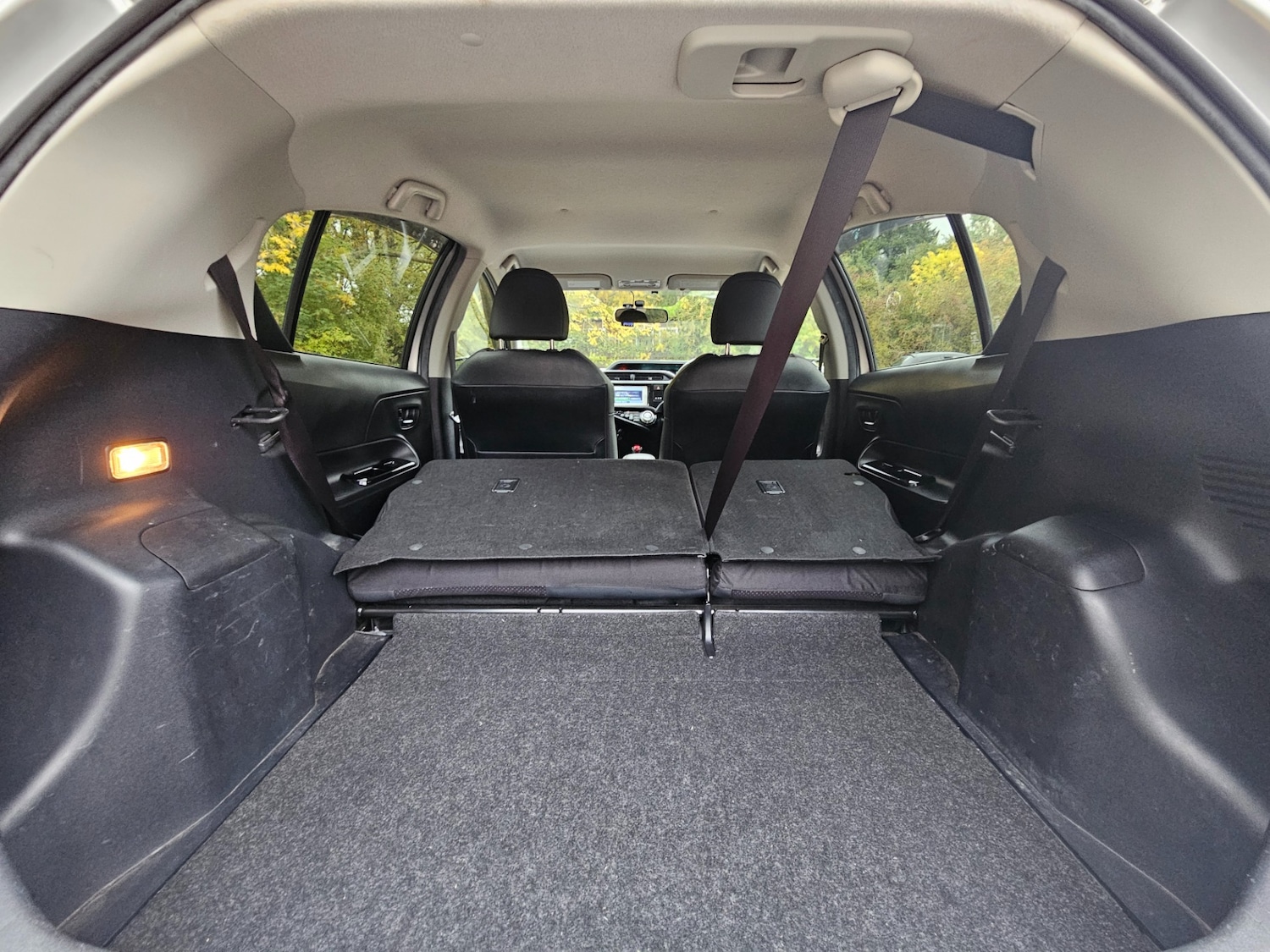 Used Toyota Aqua 2014 for sale - 76289164: Photo 22