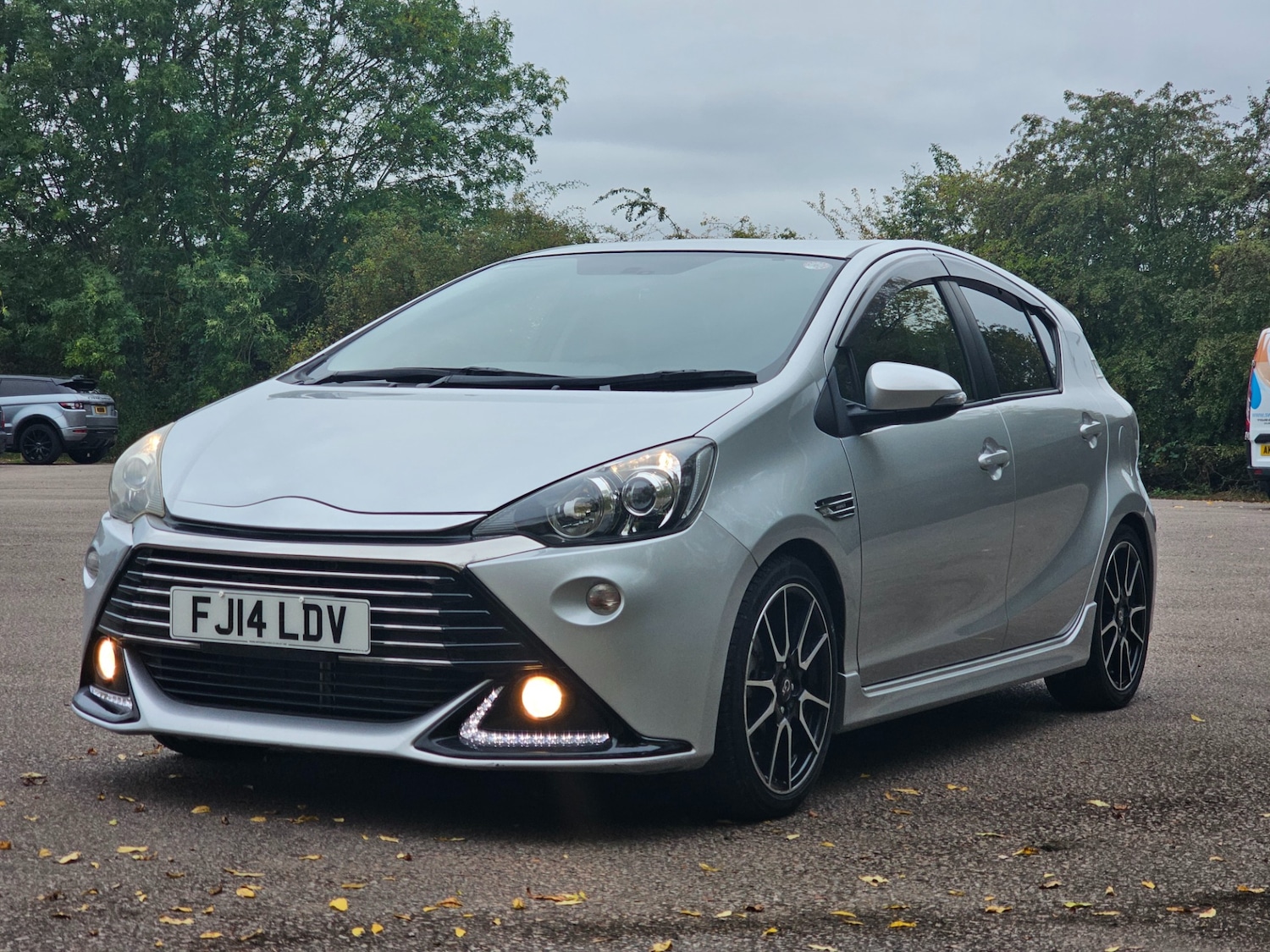 Used Toyota Aqua 2014 for sale - 76289164: Photo 3