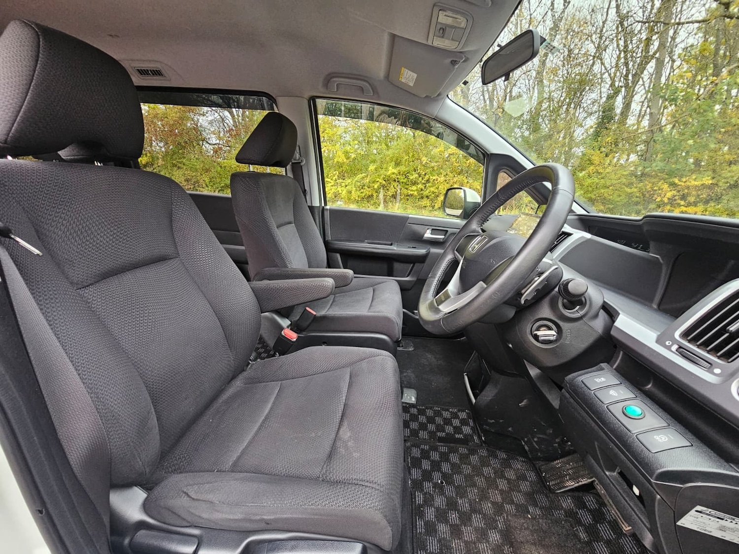 Used Honda Stepwagon 2024 for sale - 76414997: Photo 24