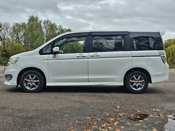 Used Honda Stepwagon undefined for sale - 76414997: Photo