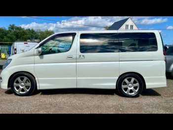 Used Nissan Elgrand 2009 for sale - 71565737: Photo