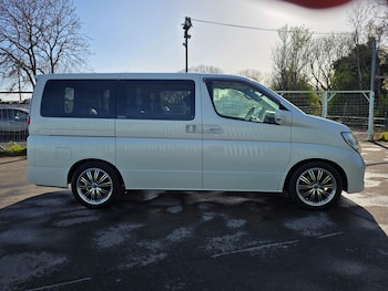 Used Nissan Elgrand 2008 for sale - 79218700: Photo