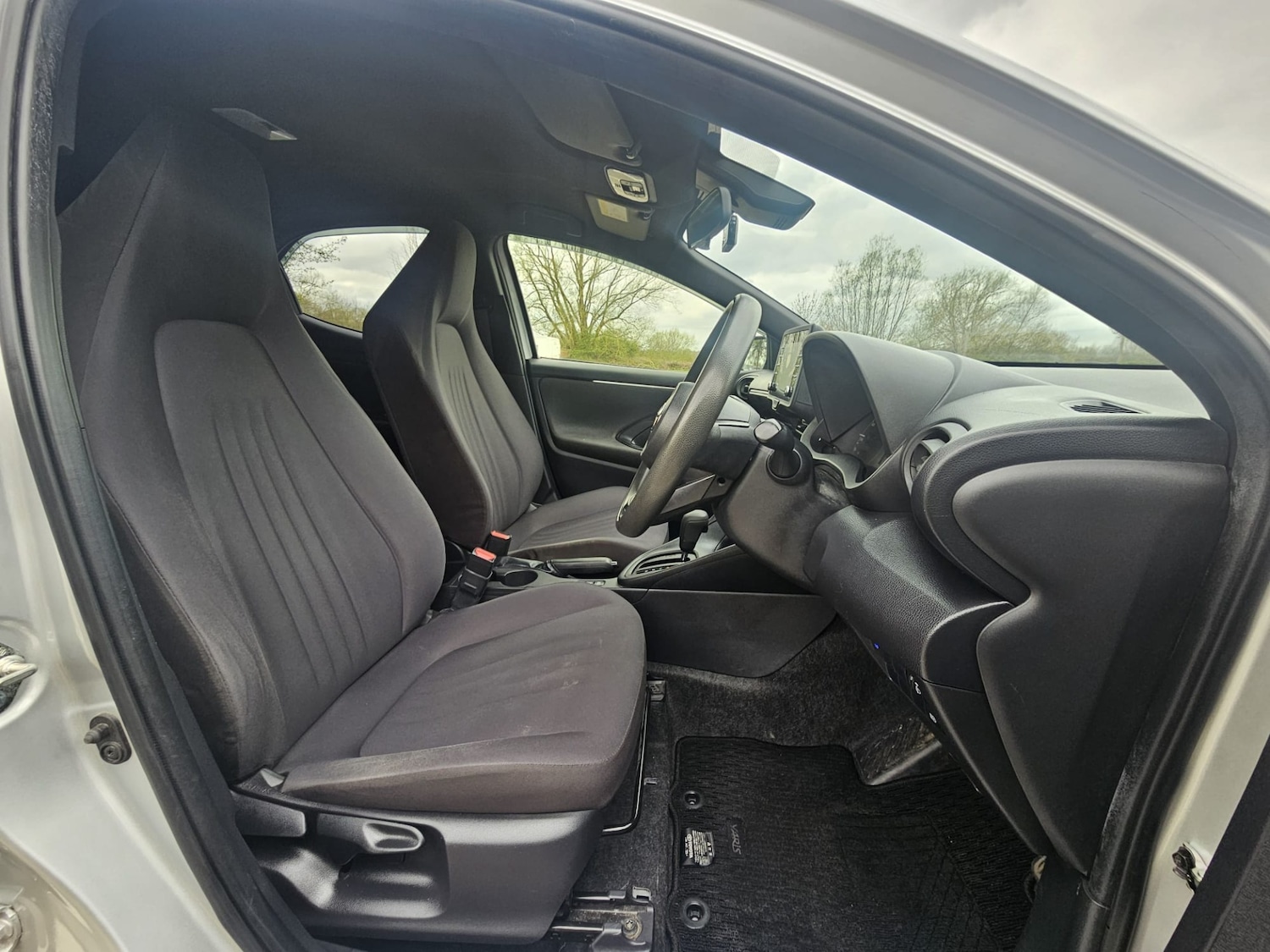 Used Toyota Yaris for sale - 78092769: Photo 13