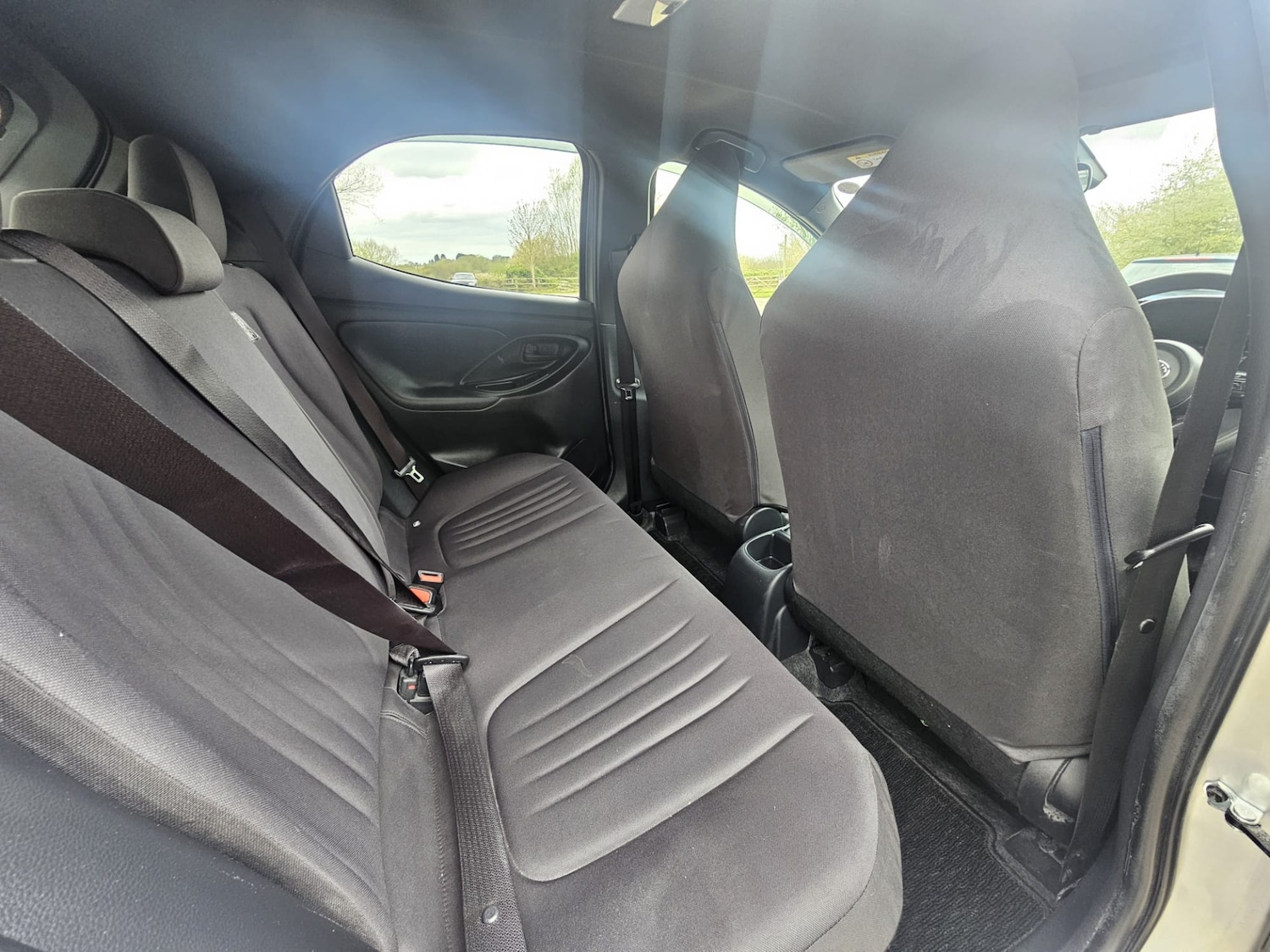 Used Toyota Yaris for sale - 78092769: Photo 21