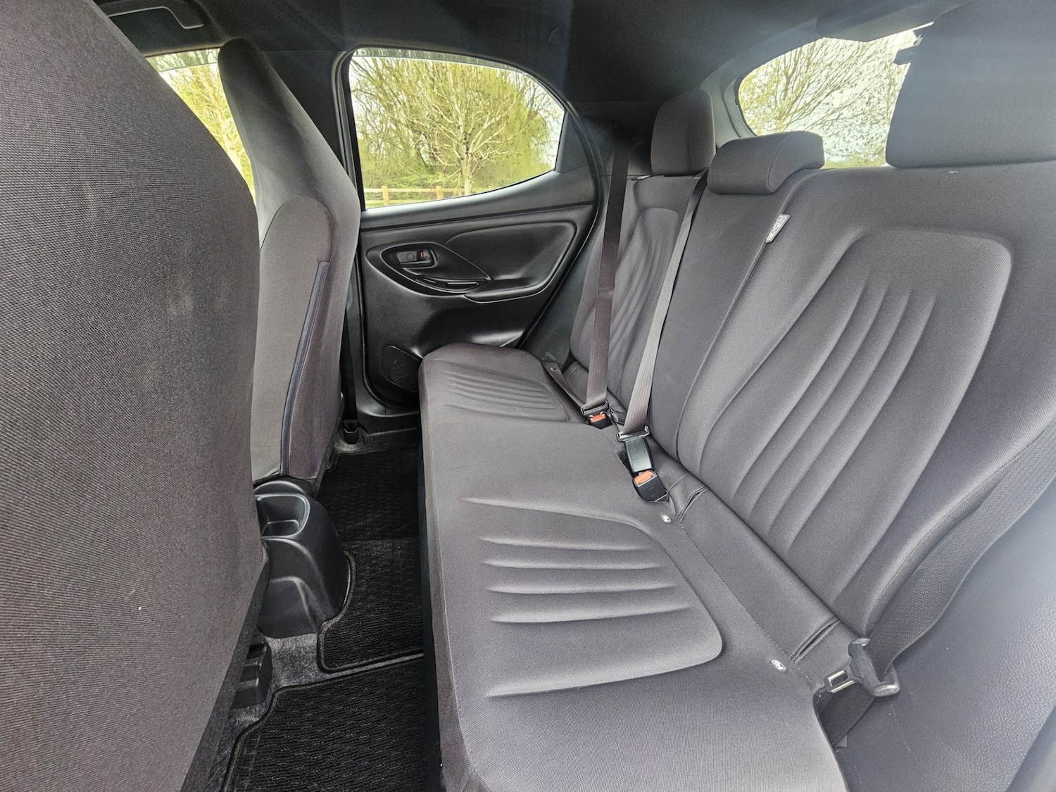 Used Toyota Yaris for sale - 78092769: Photo 25