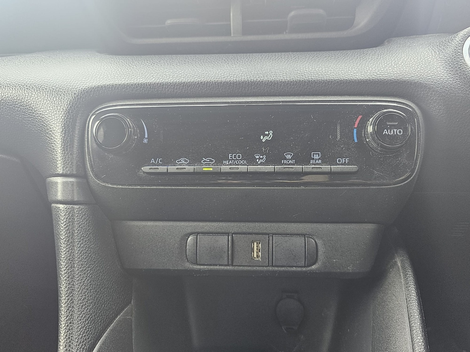 Used Toyota Yaris for sale - 78092769: Photo 36