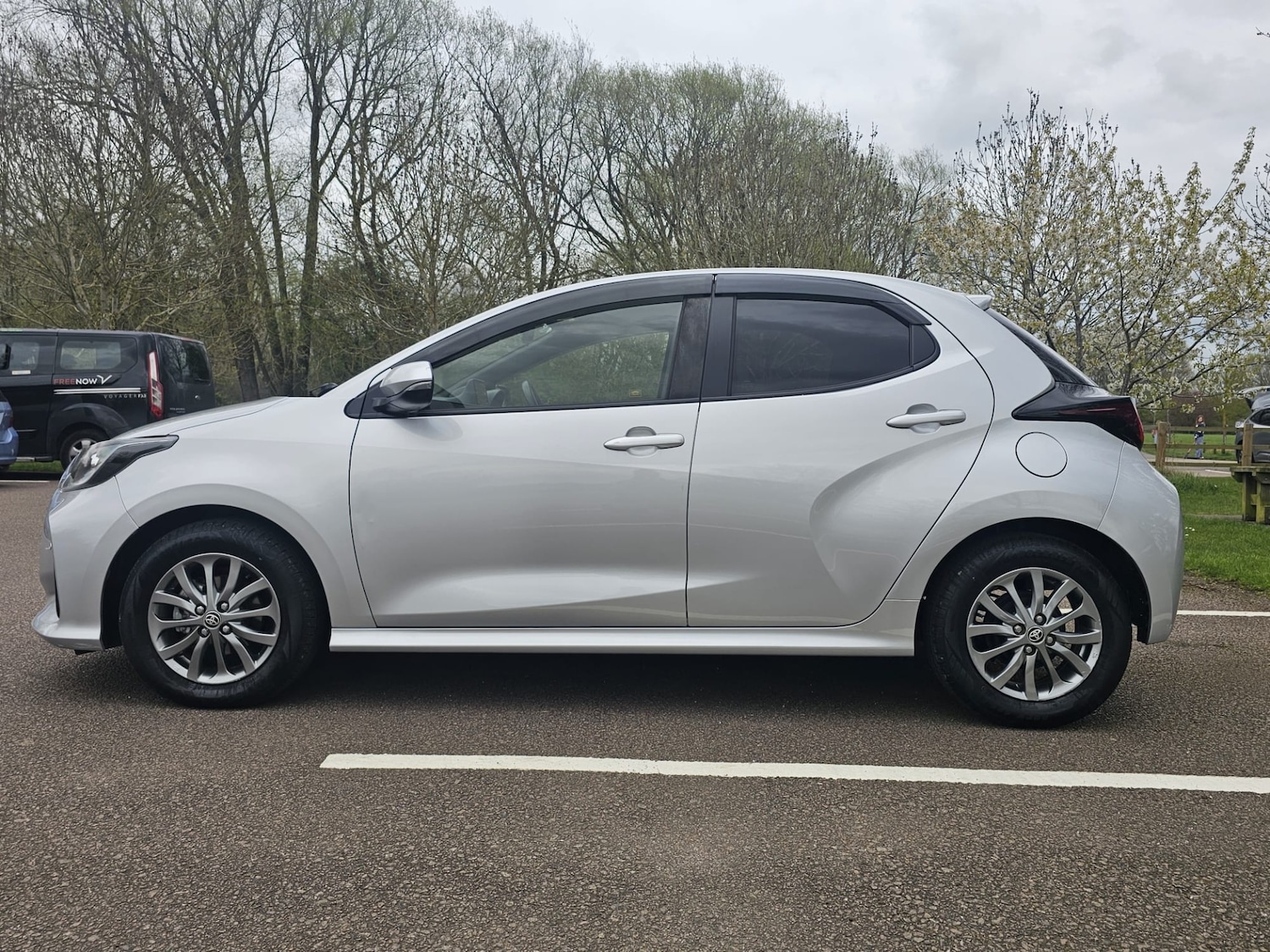 Used Toyota Yaris for sale - 78092769: Photo 4