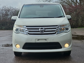 Used Nissan Serena 2015 for sale - 76845986: Photo