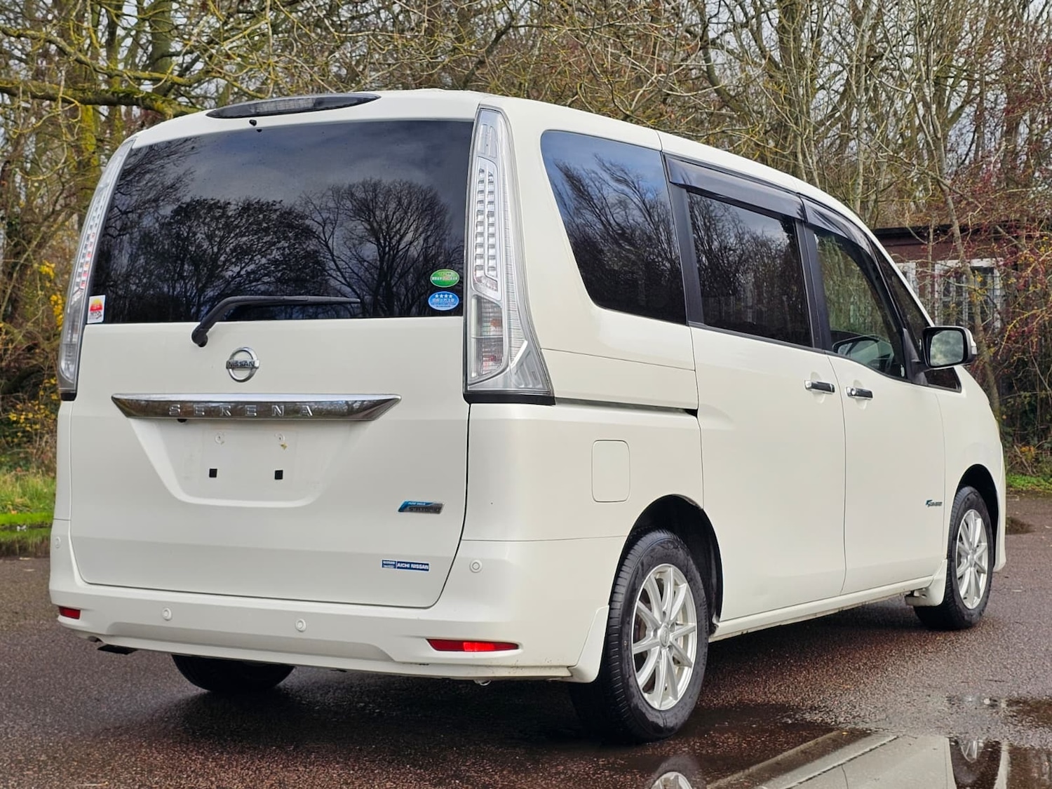 Used Nissan Serena for sale - 76845986: Photo 7