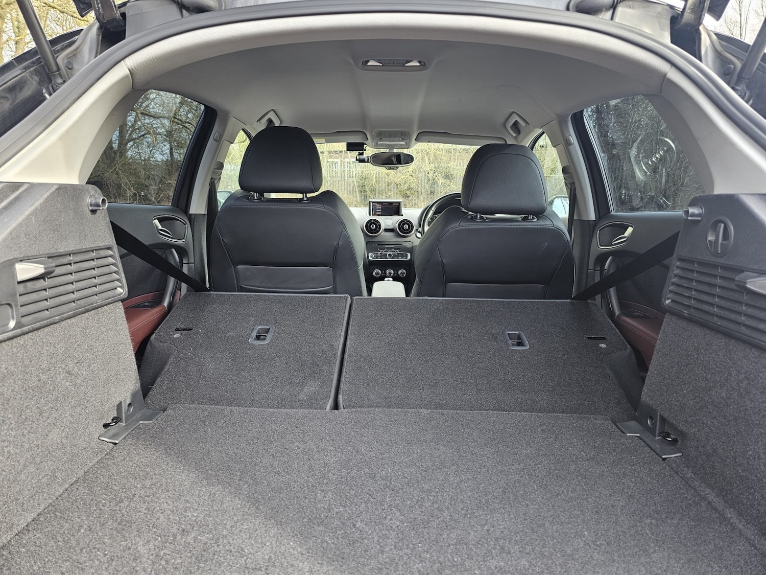 Used Audi A1 2013 for sale - 77629935: Photo 25