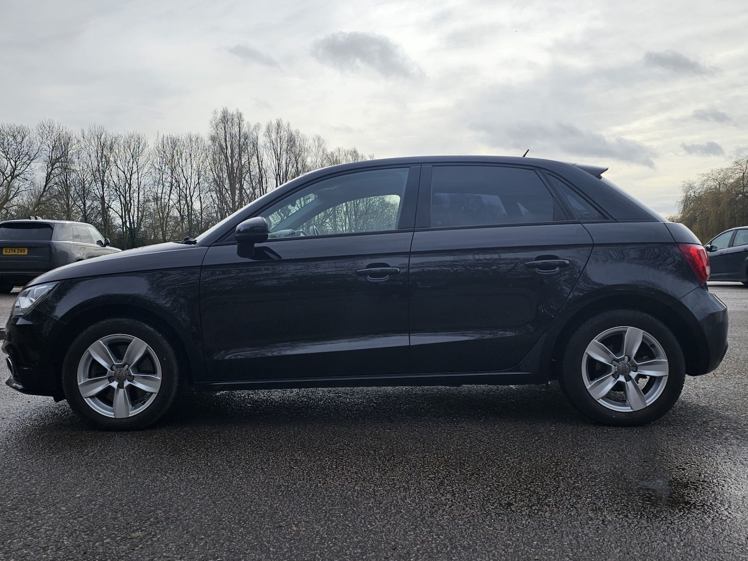 Used Audi A1 2013 for sale - 77629935: Photo 4