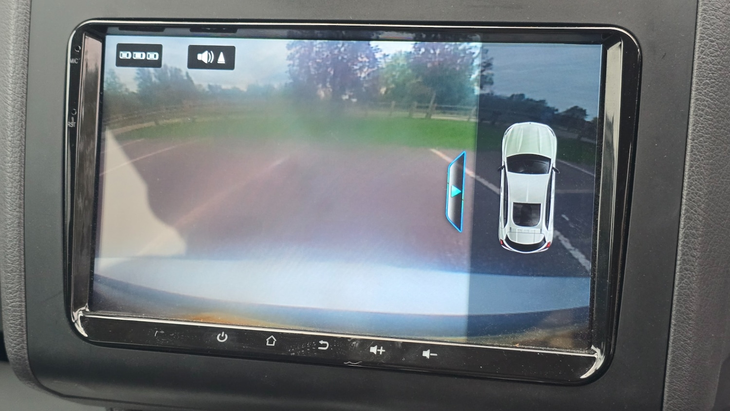 Used Volkswagen Touran 2012 for sale - 76293402: Photo 18