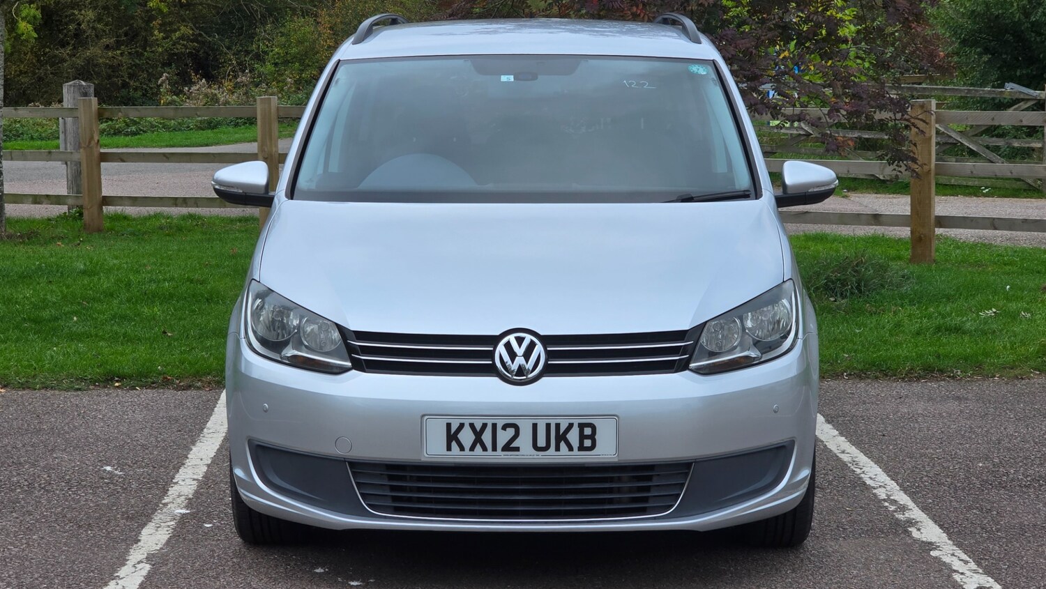 Used Volkswagen Touran 2012 for sale - 76293402: Photo 5
