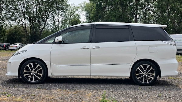 Used Toyota Estima 2024 for sale - 75018575: Photo 3