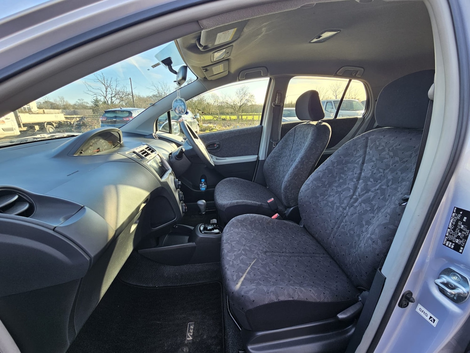 Used Toyota Vitz 2023 for sale - 77311465: Photo 12