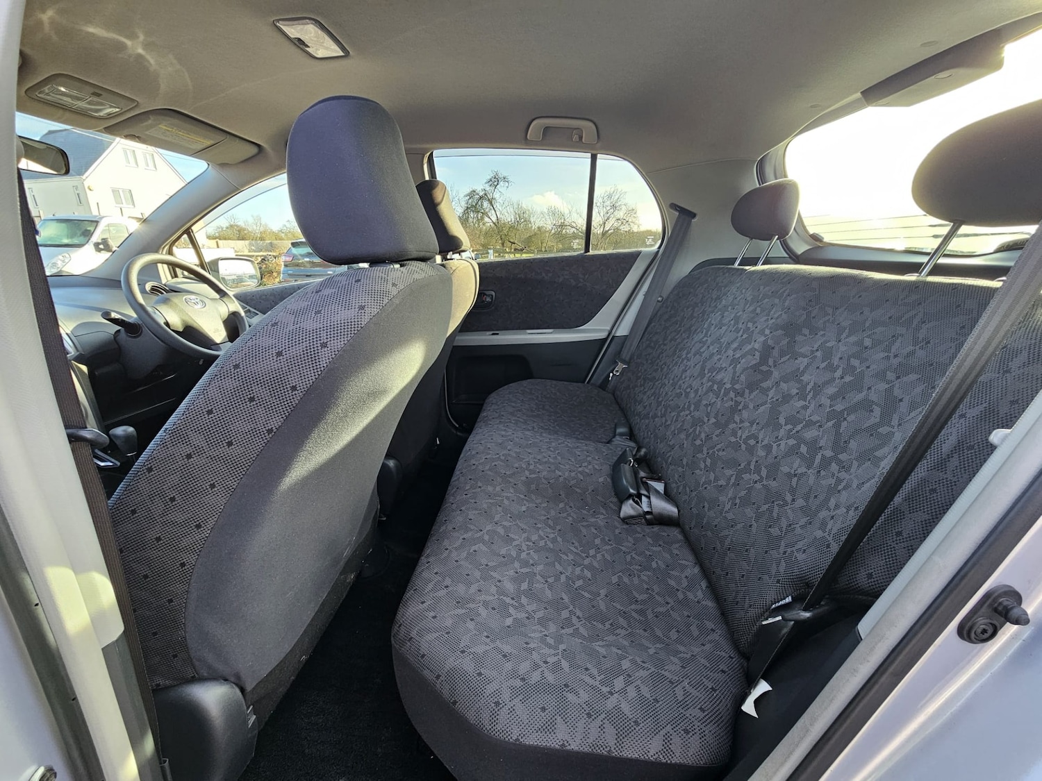 Used Toyota Vitz 2023 for sale - 77311465: Photo 14