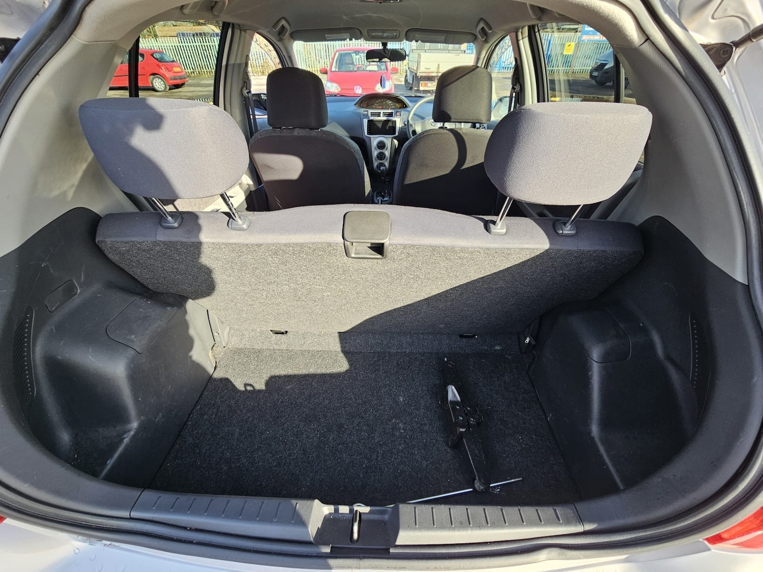 Used Toyota Vitz 2023 for sale - 77311465: Photo 18