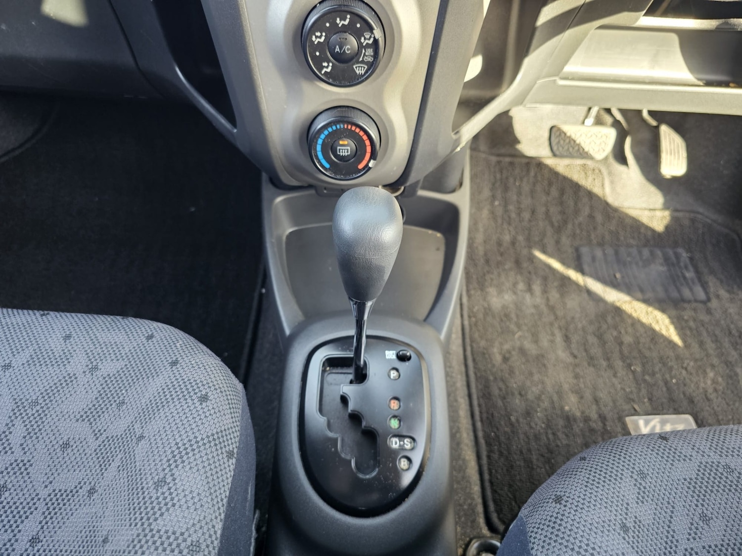 Used Toyota Vitz 2023 for sale - 77311465: Photo 22