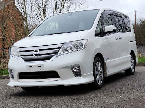 Used Nissan Serena 2013 for sale - 70042978: Photo 7